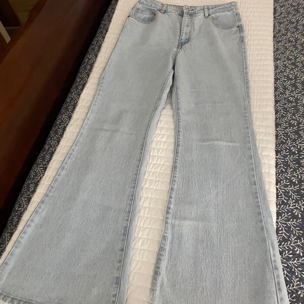 Cotton-On light wash flare jeans